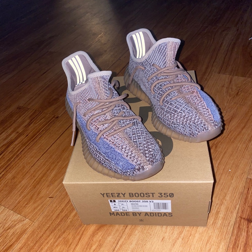 Yeezy 350 v2 fade